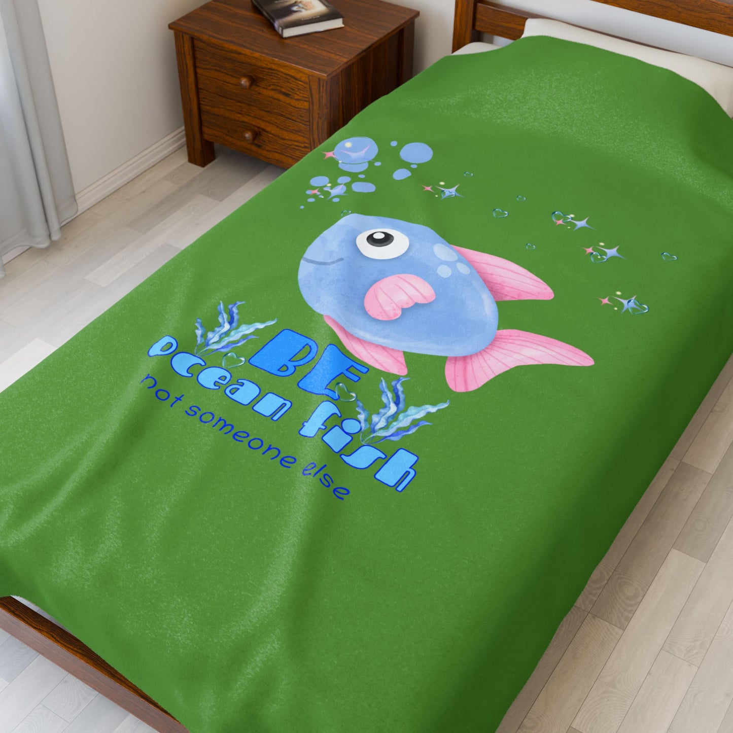 Cute cartoon fish with pink fins and bubble Velveteen Plush Blanket