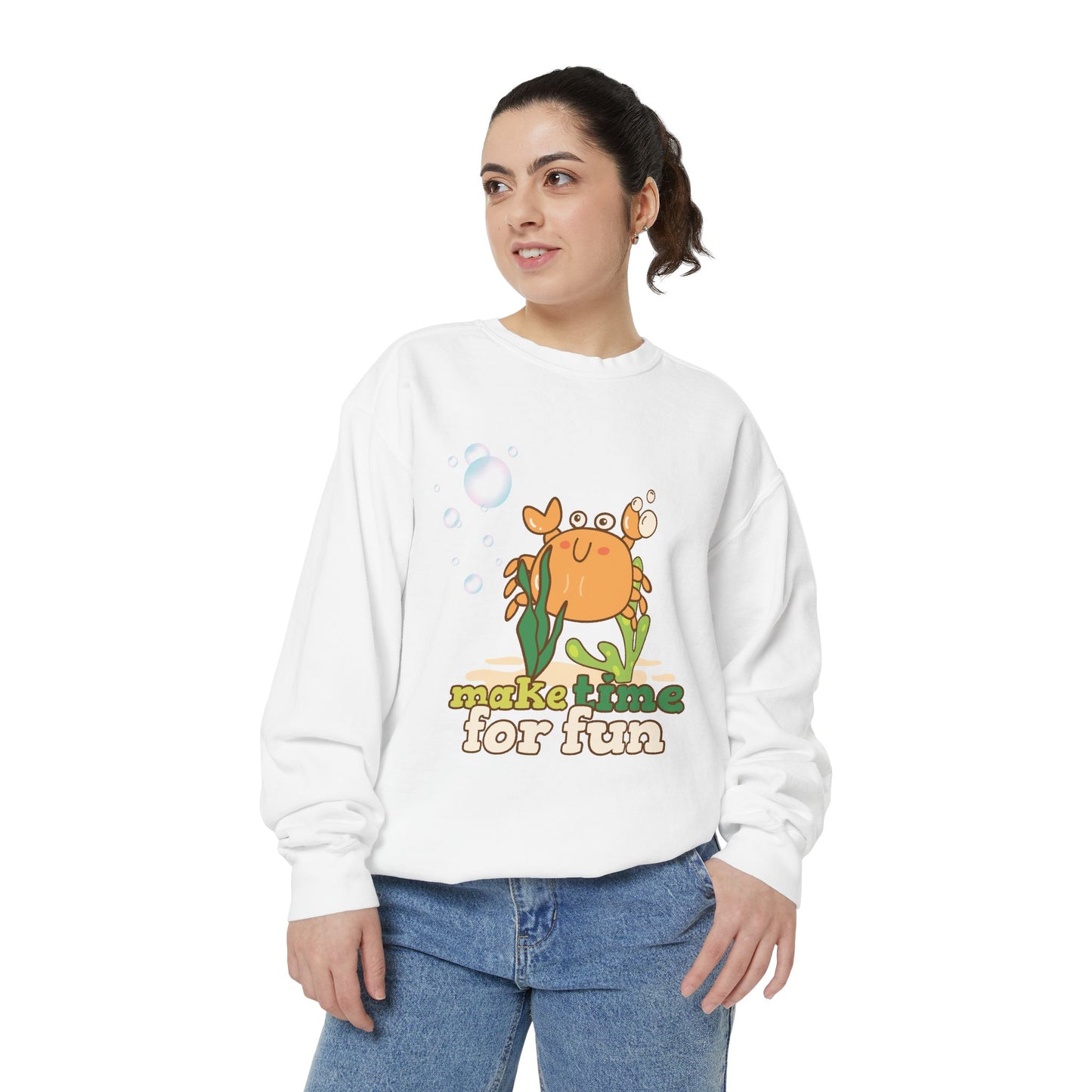 Cartoon crab lllusstration promoting joy and playfulness Unisex Garment-Dyed Sweatshirt