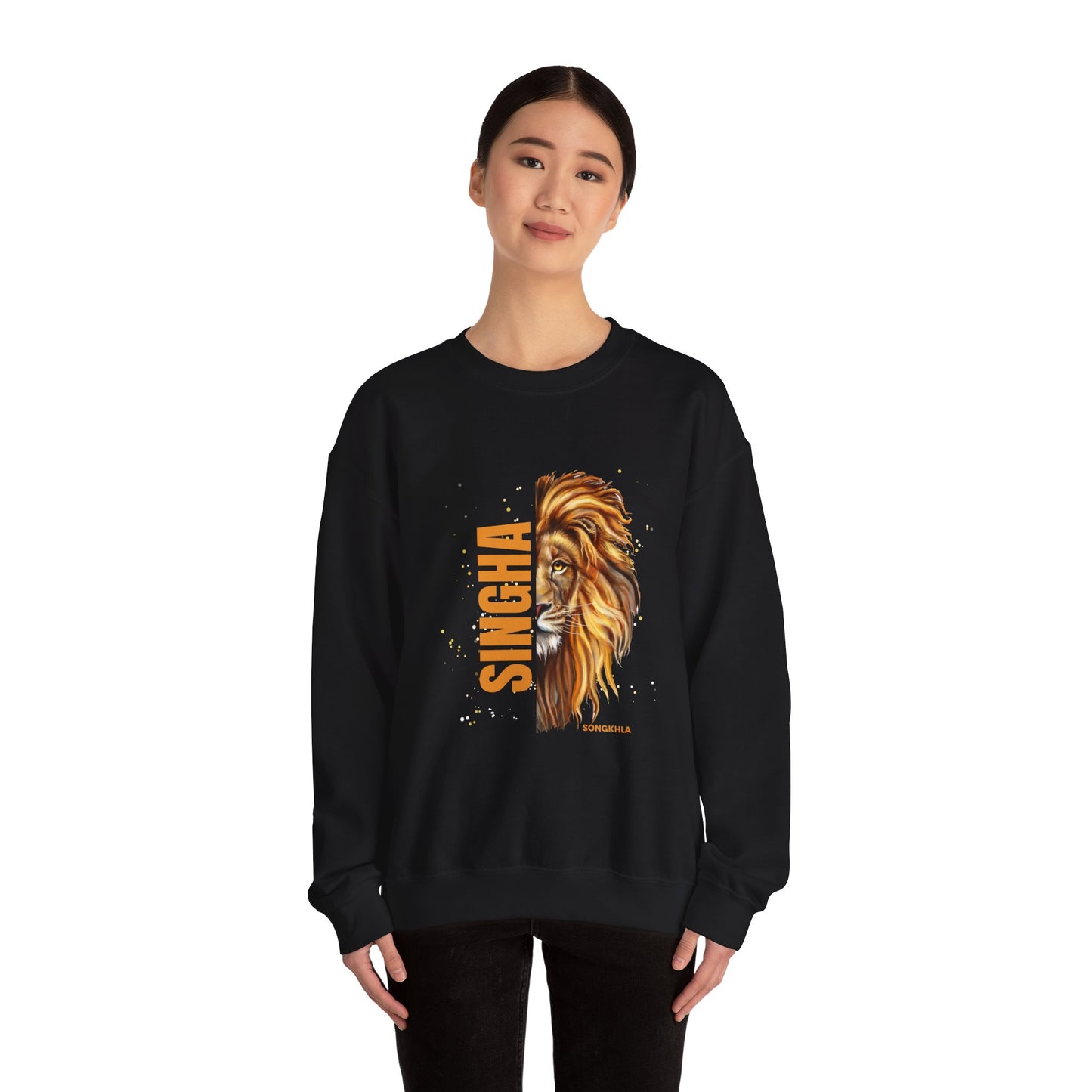 Majestic Lion Sweatshirt | Unisex Heavy Blend™ Crewneck | Gift for Animal Lovers, Stylish Fashion, Cozy Outfit, Unique Design, Casual Wear