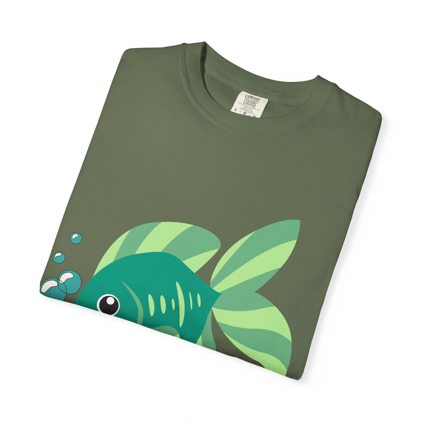 Green fish with bubbles and aquatic plants Unisex Garment-Dyed T-shirt
