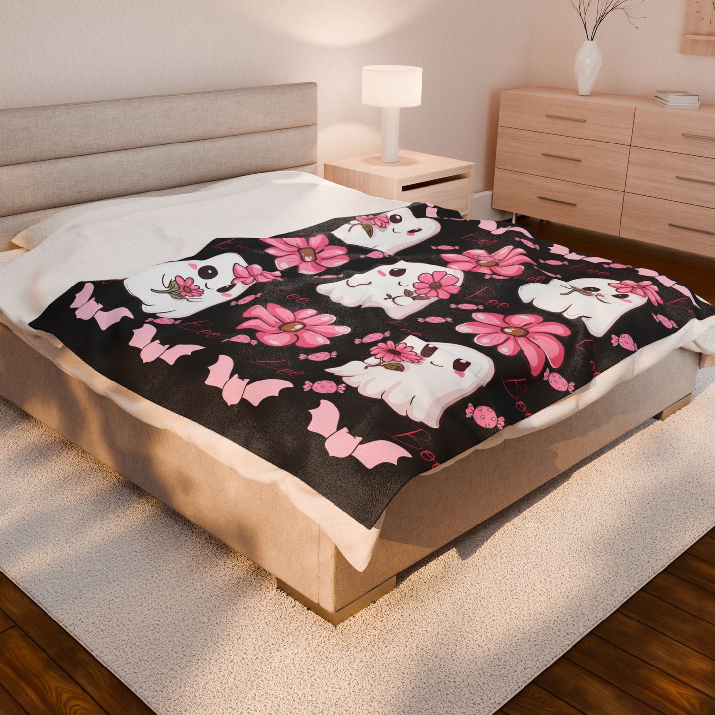 Cute Ghost Velveteen Plush Blanket, Cozy Throw Blanket, Halloween Decor, Gift for Kids, Soft Plush Blanket