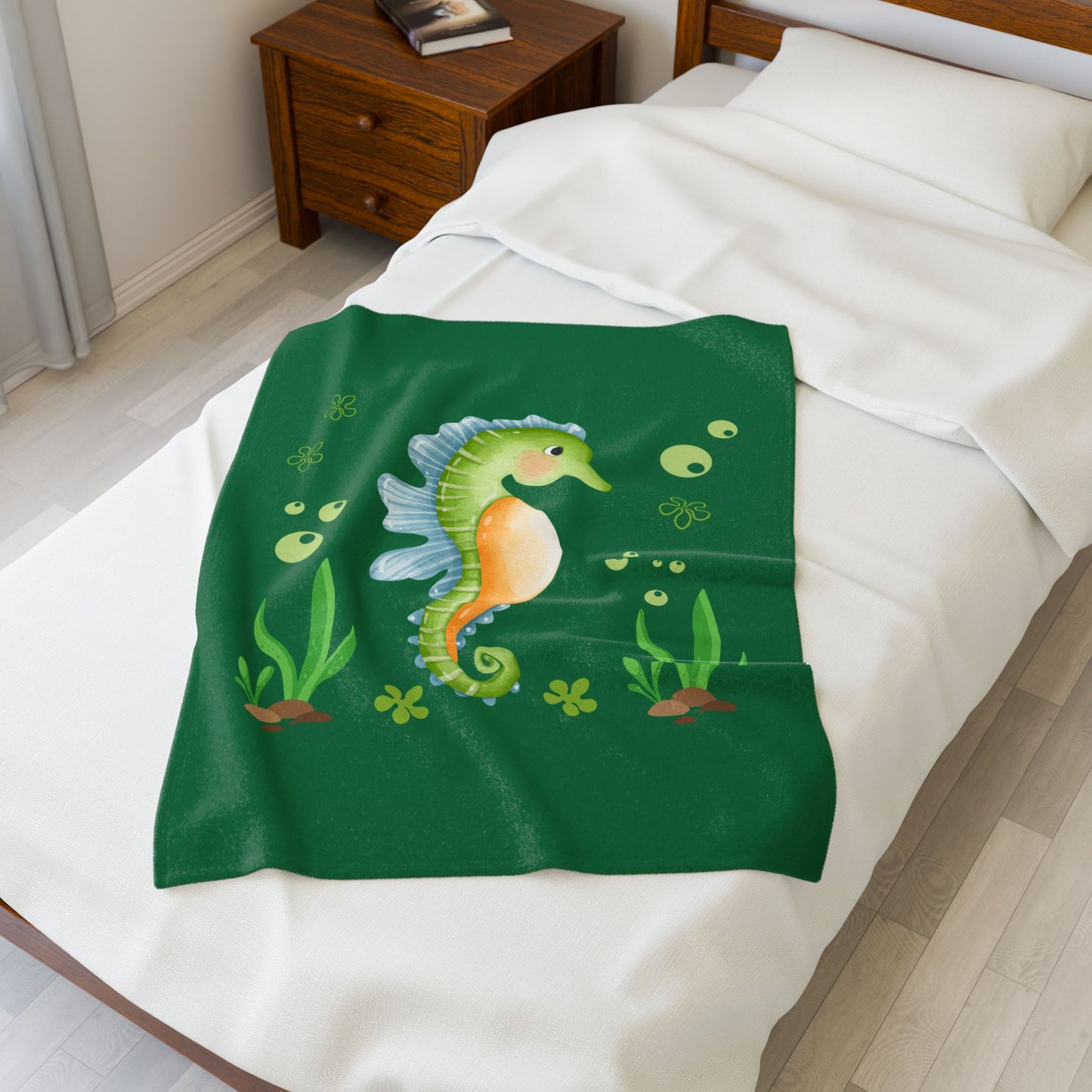 Seahorse with a focus on the natural world Velveteen Plush Blanket