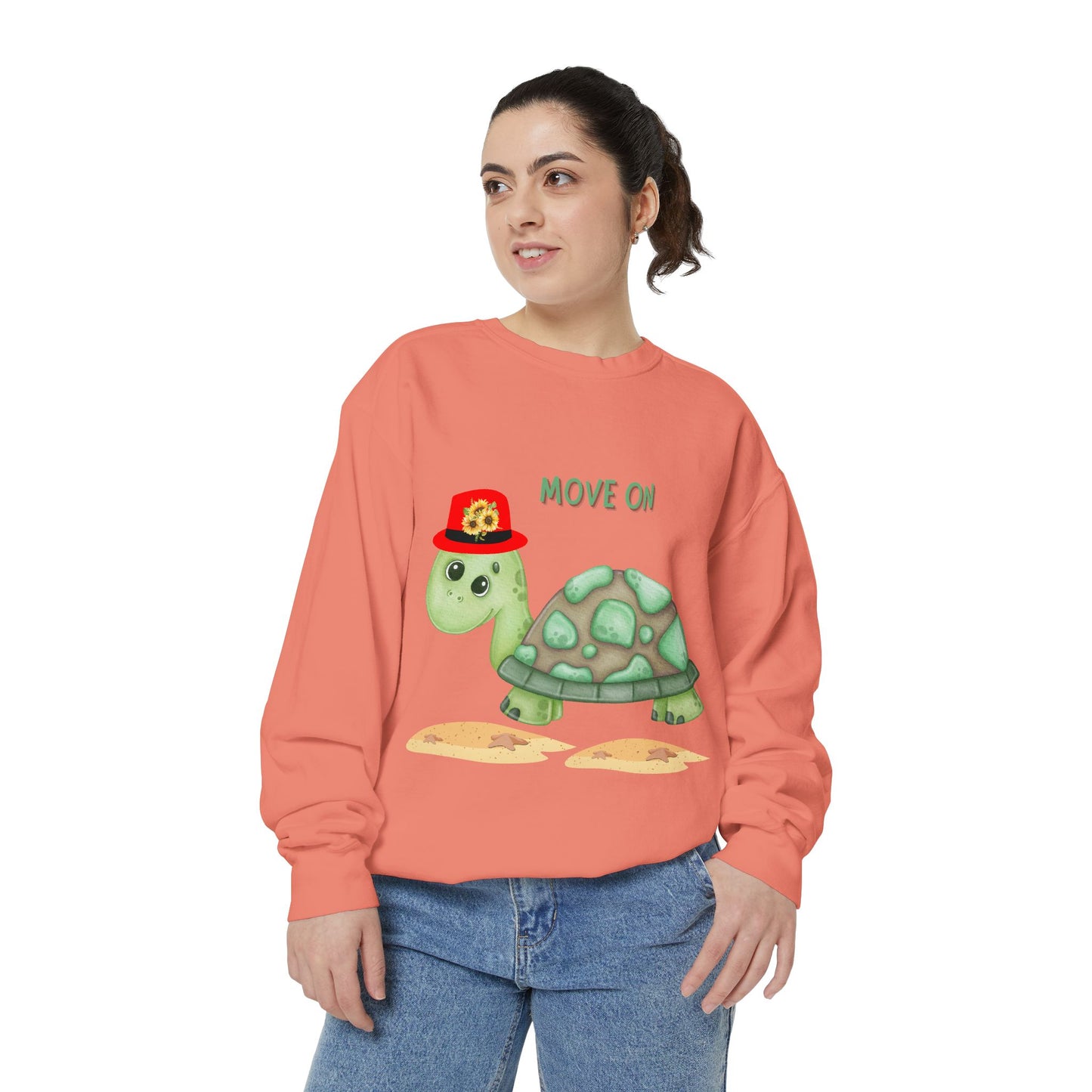 Turtle with a sunflower hat Unisex Garment-Dyed Sweatshirt