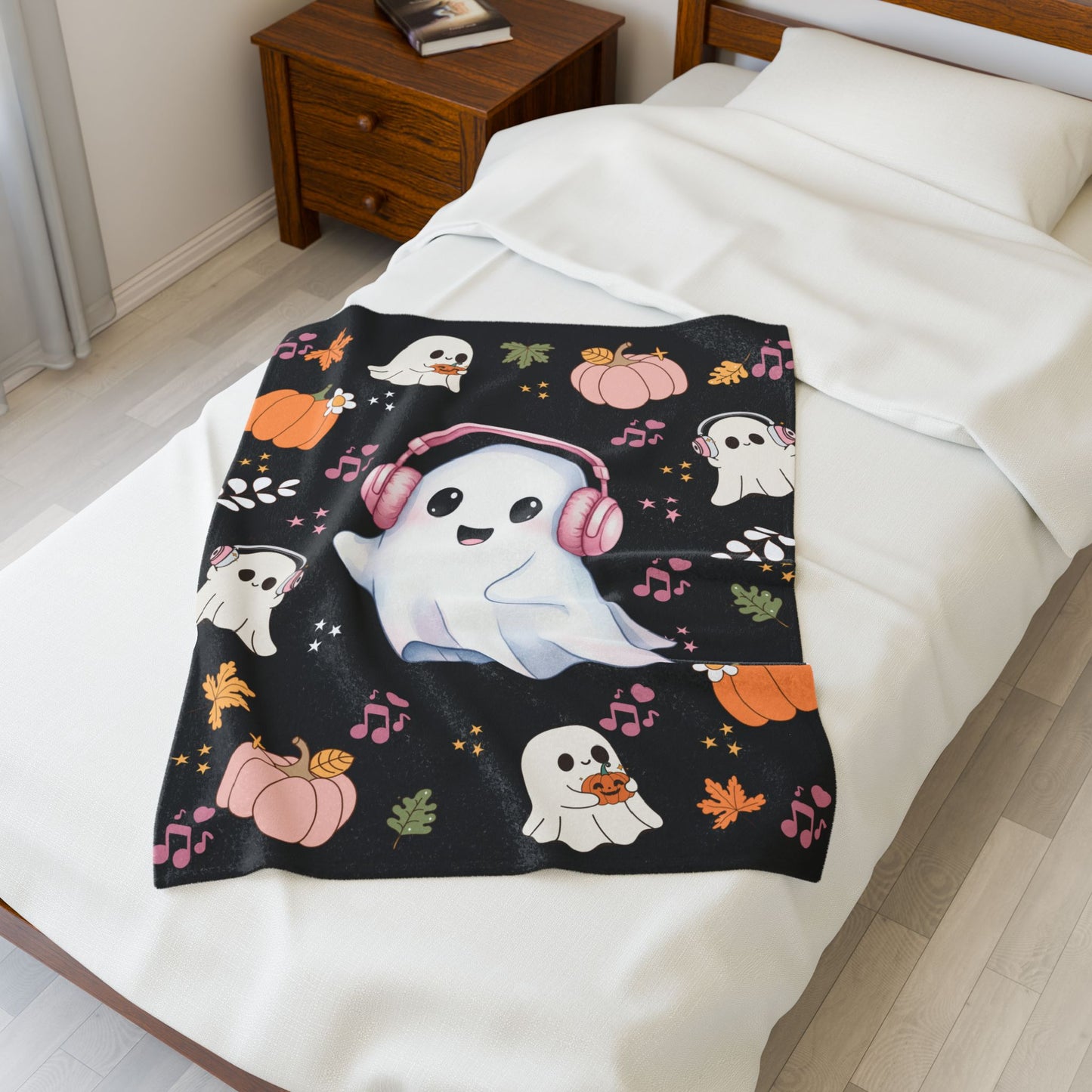 Cozy Halloween Ghost Blanket, Velveteen Plush Throw, Cute Fall Decor, Snuggle Blanket for Kids and Adults, Spooky Season Gift