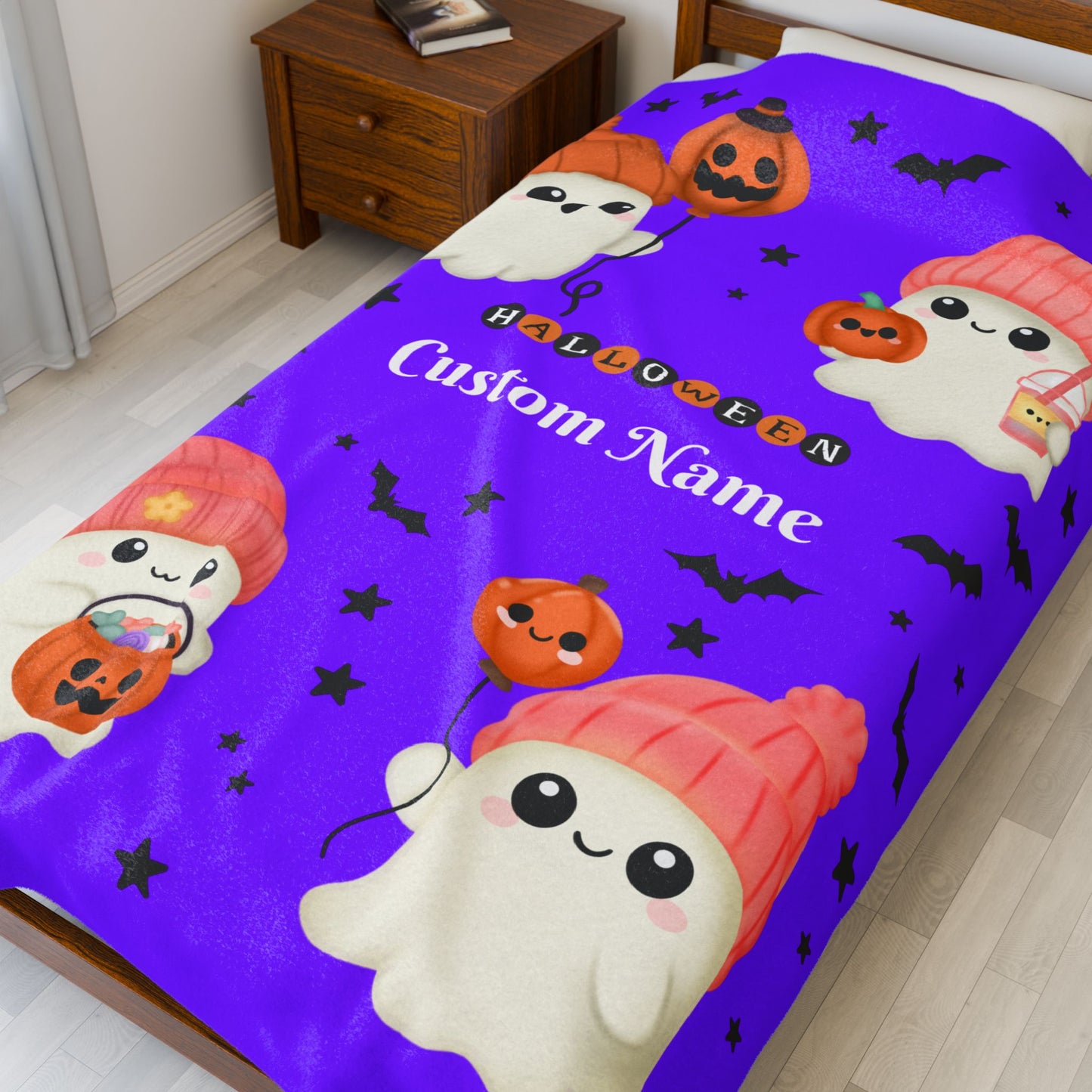 Halloween Ghost Plush Blanket | Cozy Home Decor for Fall, Kids' Room, Spooky Season, Gift Idea, Cute Throw