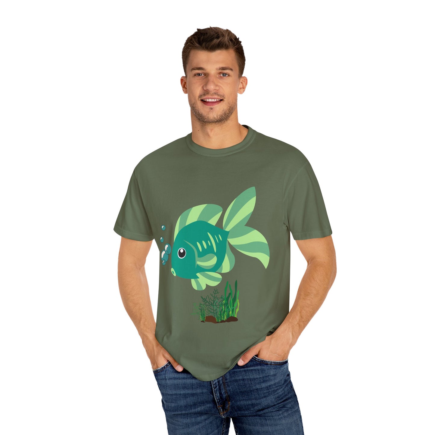 Green fish with bubbles and aquatic plants Unisex Garment-Dyed T-shirt