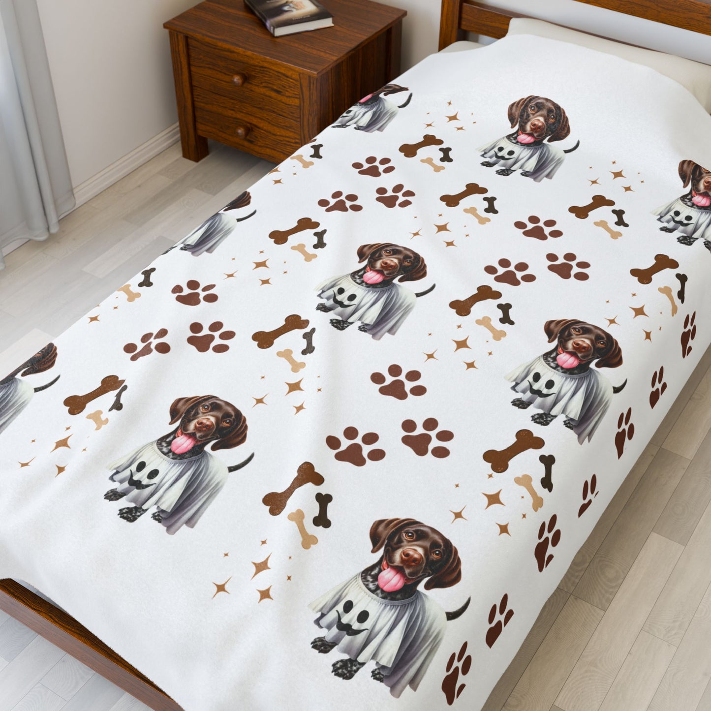 Dog Lover's Velveteen Plush Blanket, Cozy Pet Blanket, Dog-Themed Gift, Puppy Lover Throw, Cute Home Decor