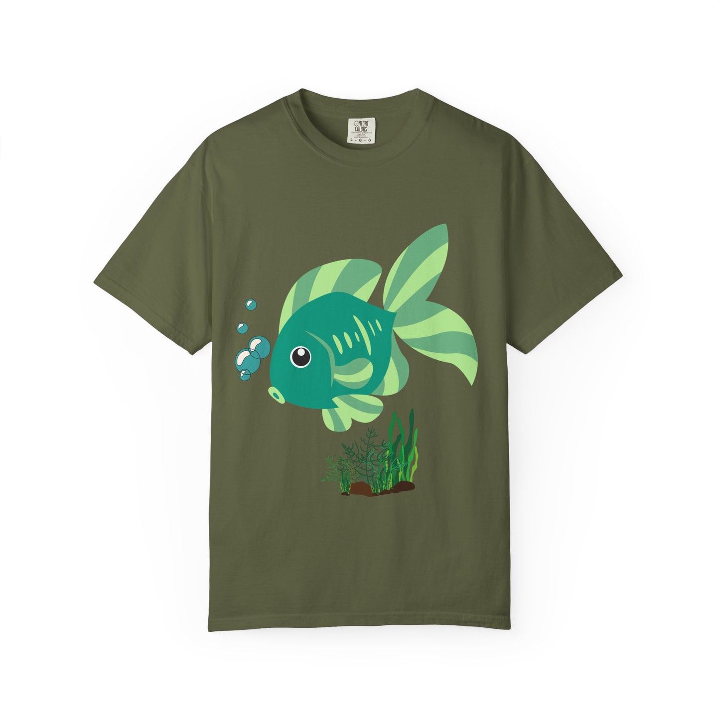 Green fish with bubbles and aquatic plants Unisex Garment-Dyed T-shirt