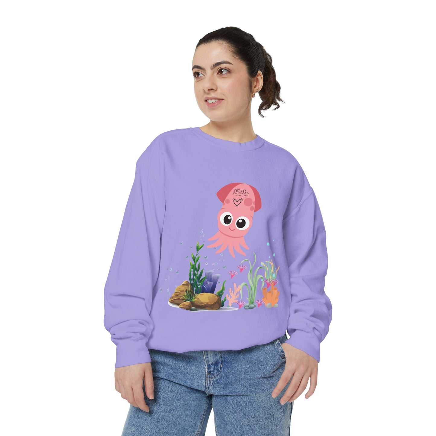 Pink squid cartoon with love Unisex Garment-Dyed Sweatshirt