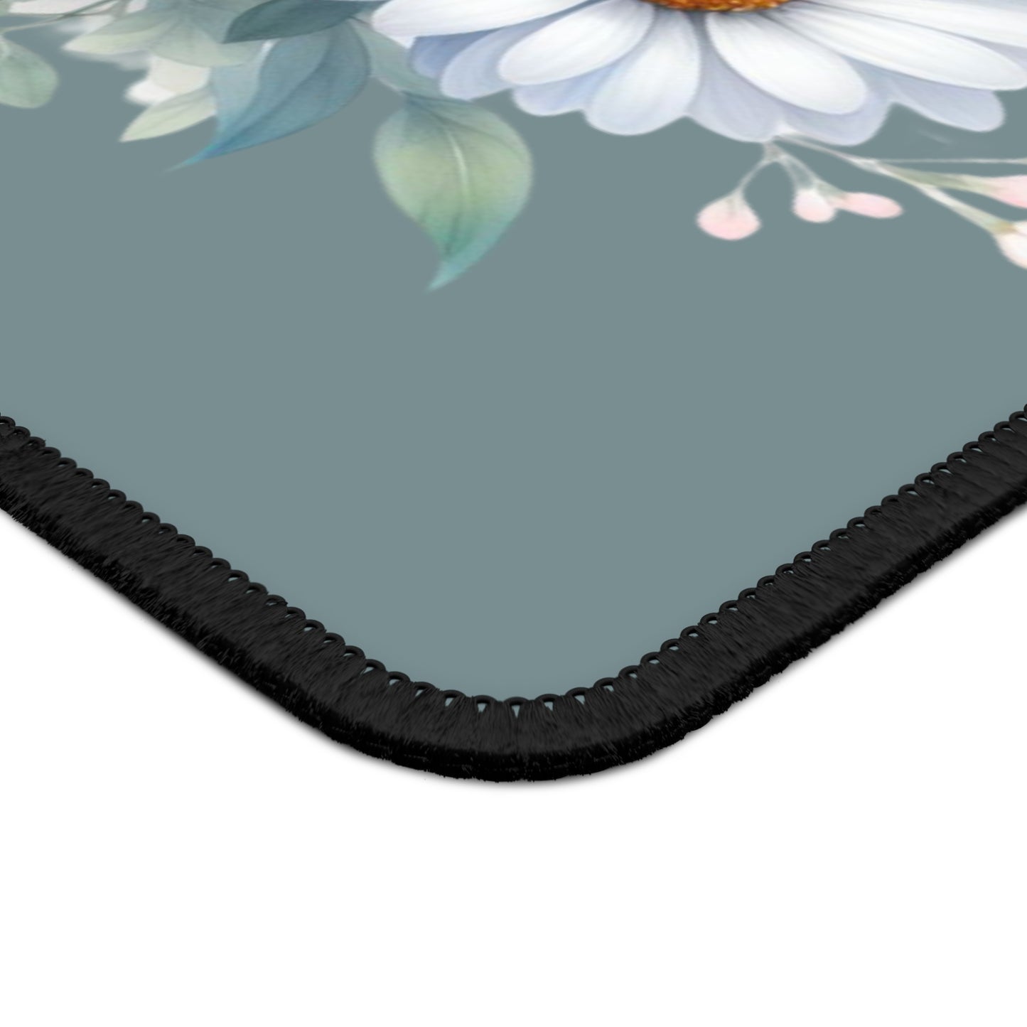 Floral Daisies Mouse Pad — Pastel Bouquet Gaming Desk Mat