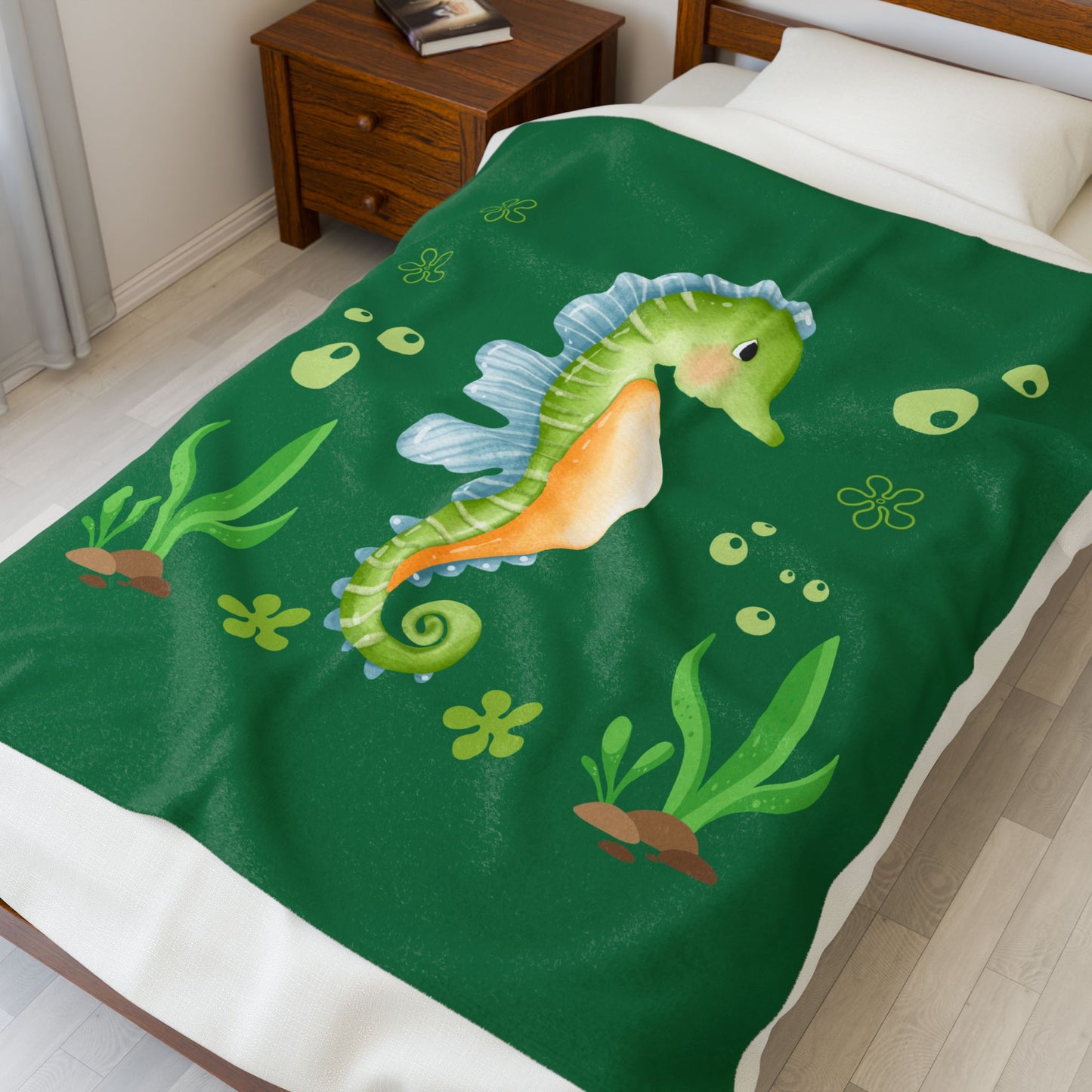 Seahorse with a focus on the natural world Velveteen Plush Blanket