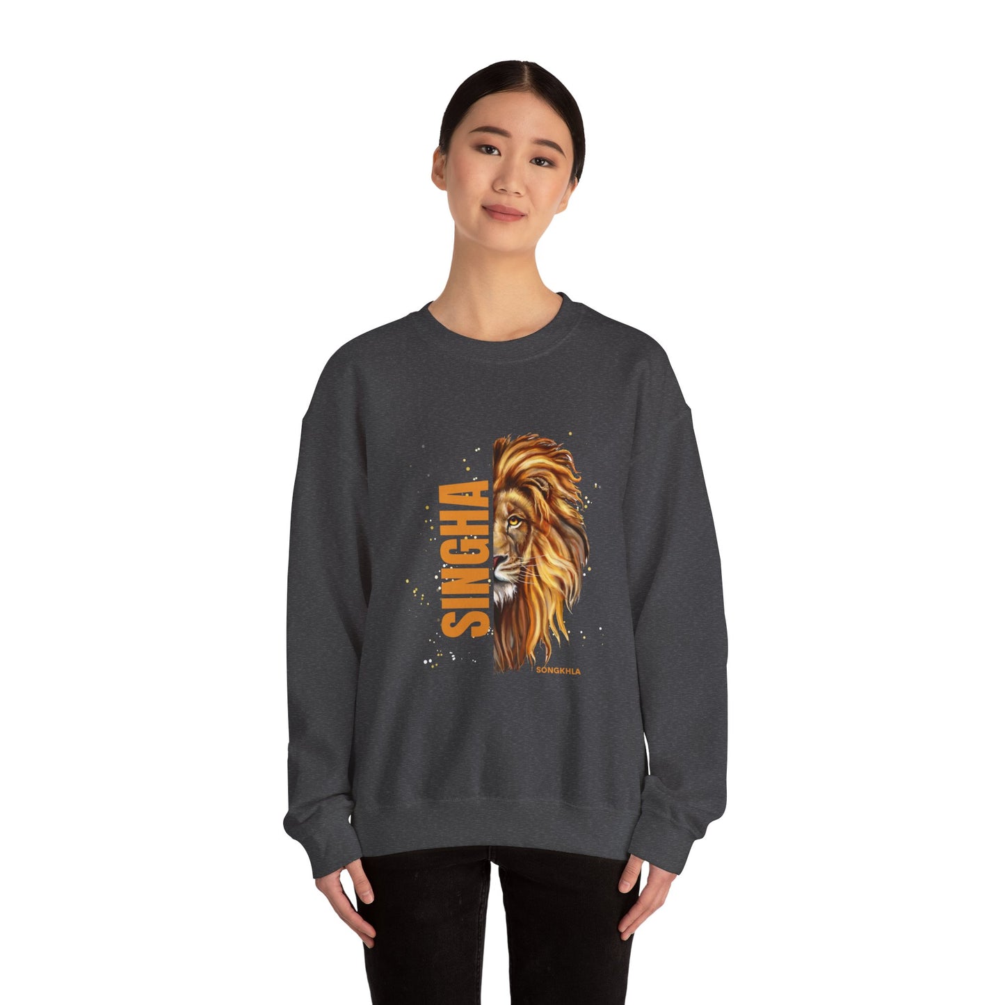 Majestic Lion Sweatshirt | Unisex Heavy Blend™ Crewneck | Gift for Animal Lovers, Stylish Fashion, Cozy Outfit, Unique Design, Casual Wear
