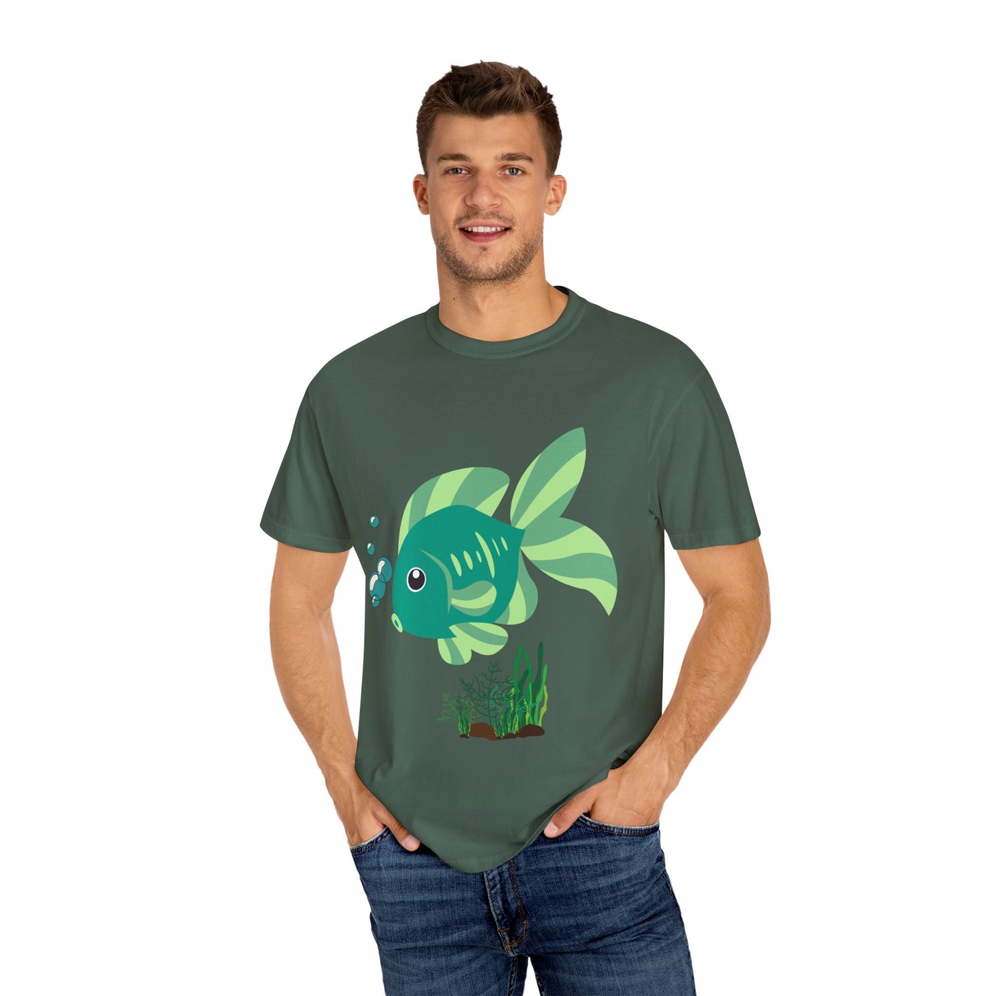 Green fish with bubbles and aquatic plants Unisex Garment-Dyed T-shirt