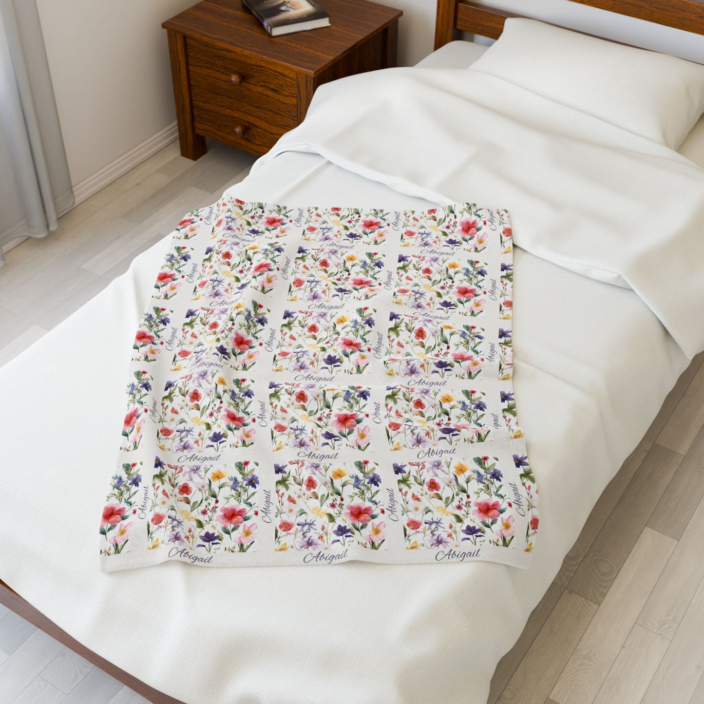 Floral Velveteen Plush Blanket - Cozy Decor for Home, Gift for Her, Wedding Present, Soft Touch for Kids, Spring Decor