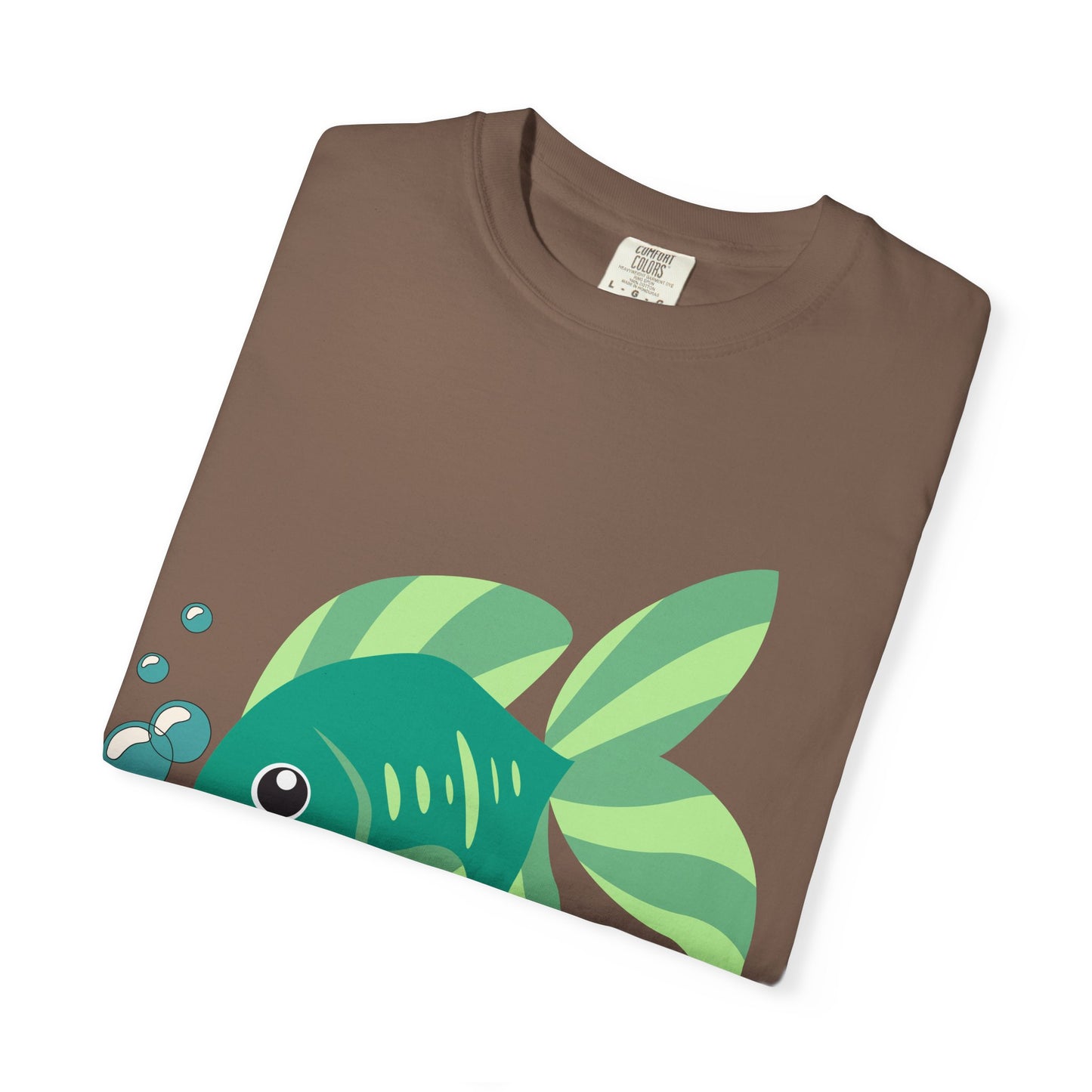 Green fish with bubbles and aquatic plants Unisex Garment-Dyed T-shirt