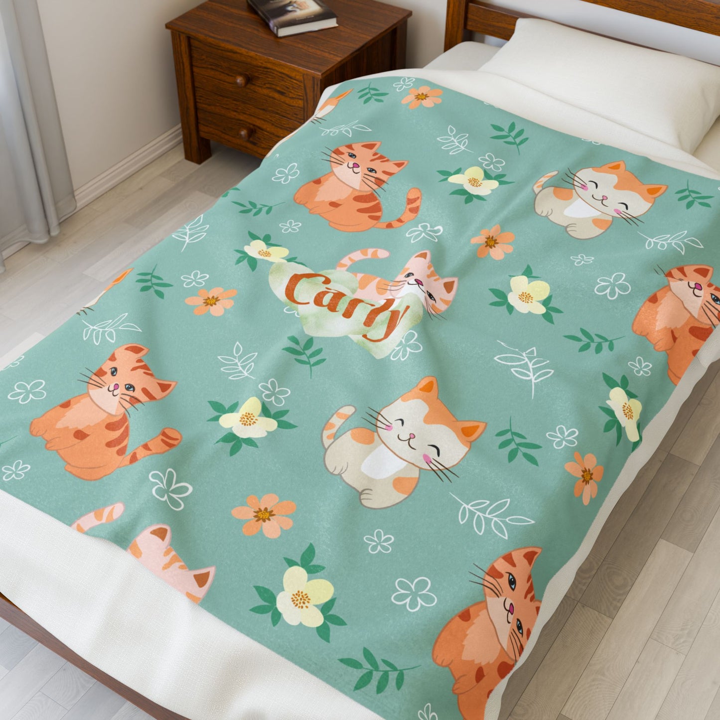 Personalized Cat Plush Blanket, Cozy Throw for Cat Lovers, Gift for Kids, Custom Name Blanket, Cat Lover Home Decor, Cute Floral Blanket