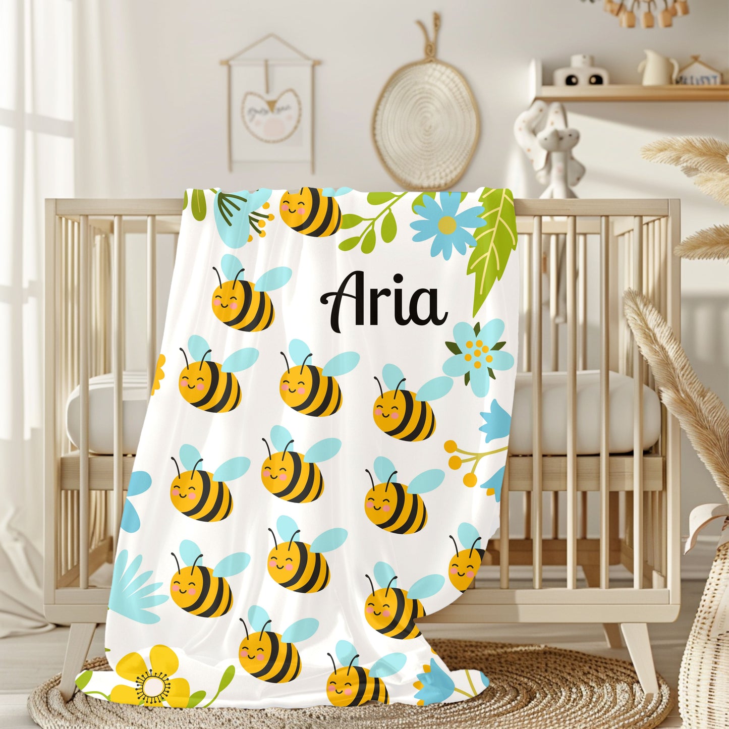 Personalized Bee-Themed Velveteen Plush Blanket, Cozy Throw for Kids, Nursery Decor, Baby Shower Gift, Children's Room
