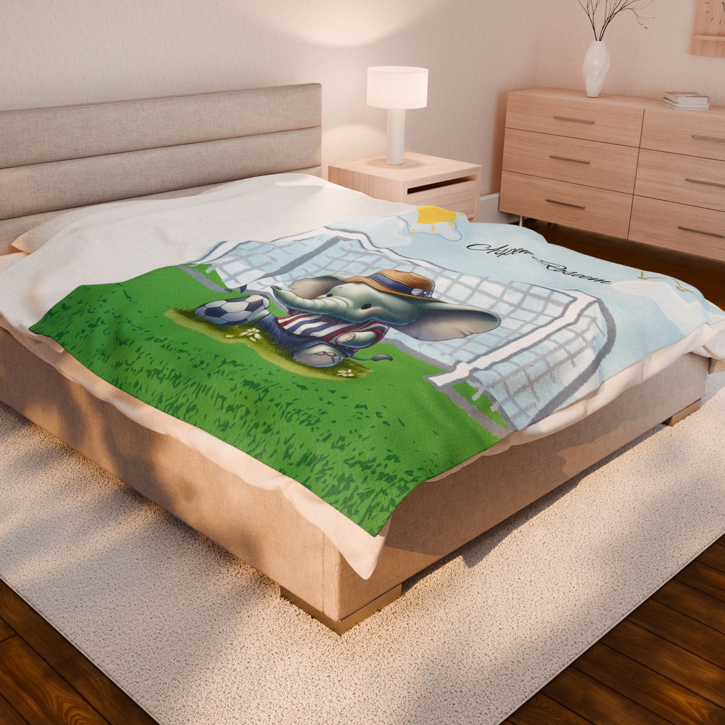 Personalized Elephant Plush Blanket - Soft Velveteen for Kids