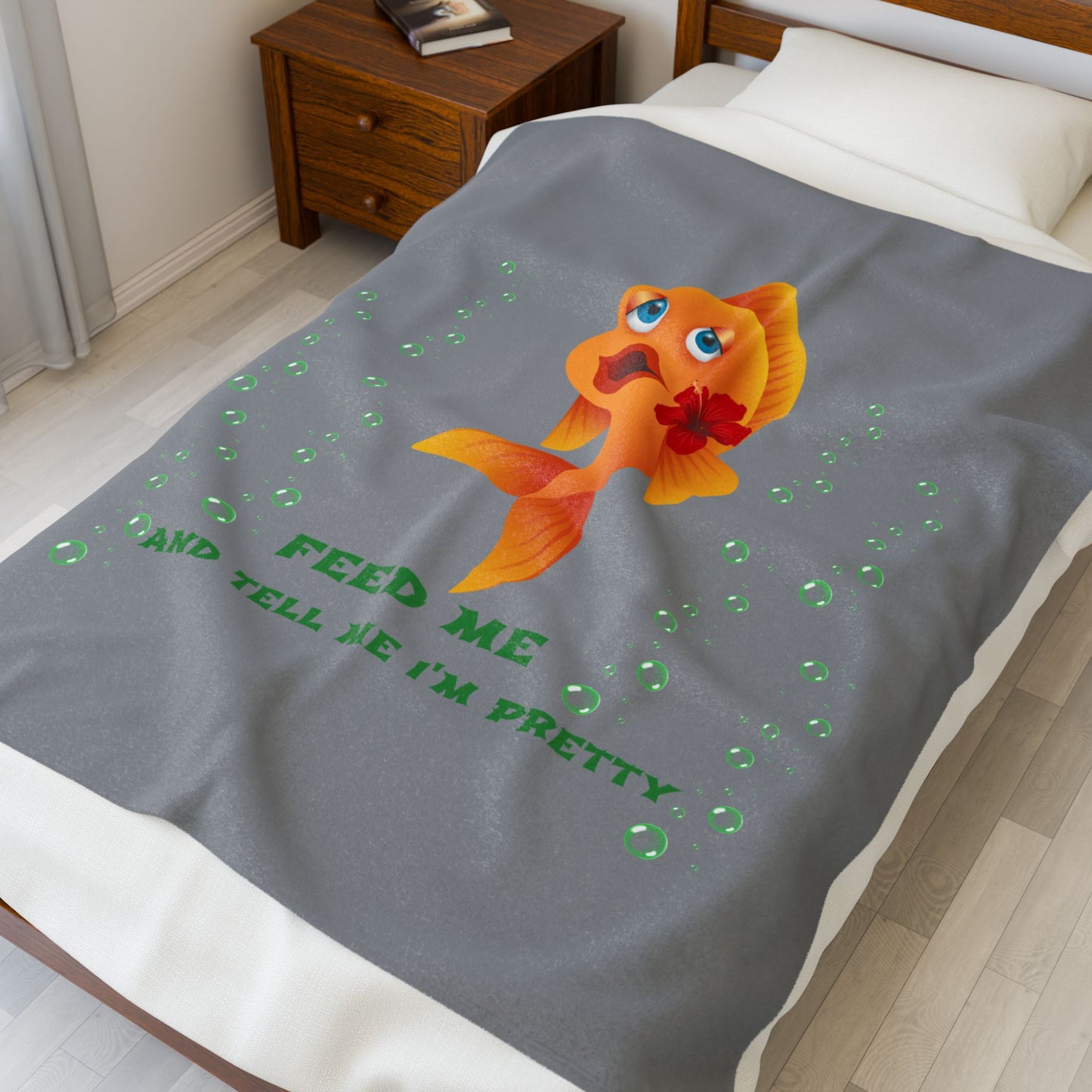 Cartoon goldfish with red lips and flower Velveteen Plush Blanket