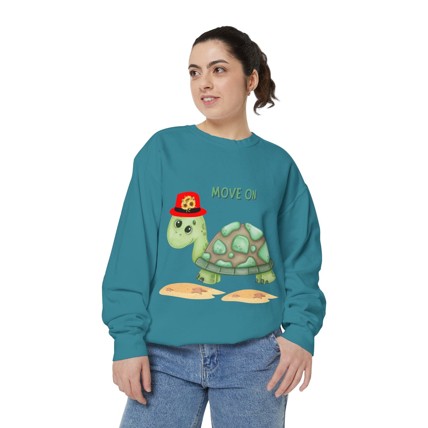 Turtle with a sunflower hat Unisex Garment-Dyed Sweatshirt