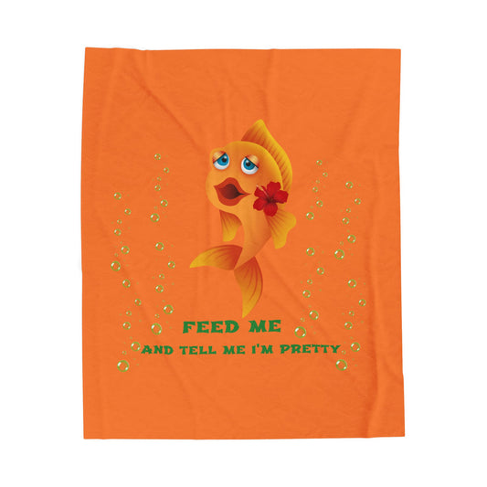 Cartoon goldfish with red lips and flower Velveteen Plush Blanket