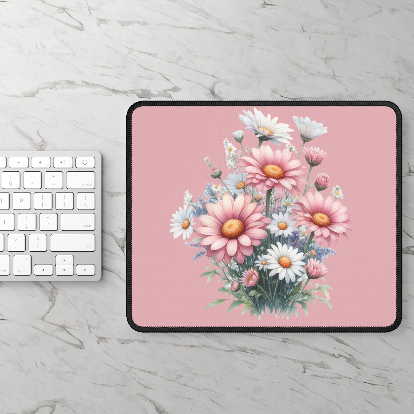 Pink Floral Gaming Mouse Pad — Vintage Daisy Bouquet Desk Mat