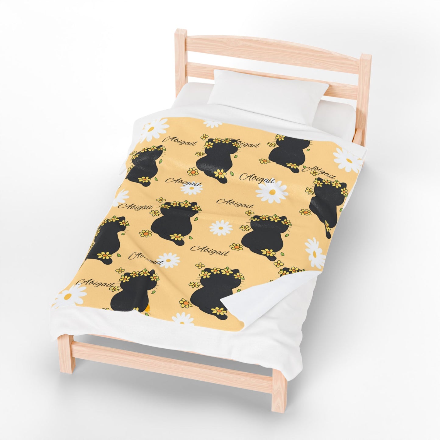 Personalized Velveteen Plush Blanket with Floral Design