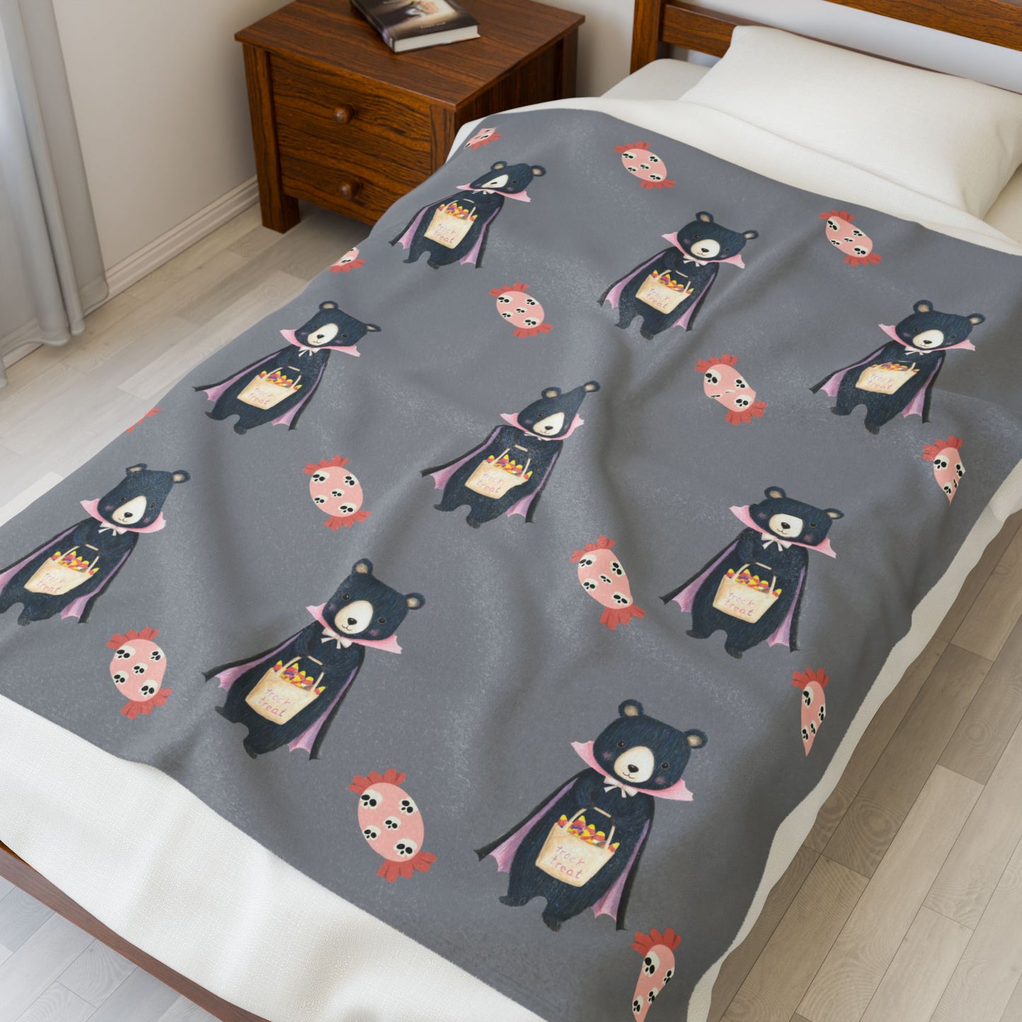 Cozy Velveteen Plush Blanket Featuring Whimsical Bear Design, Perfect for Kids' Rooms, Baby Showers, Gift for Animal Lovers, Nursery [...]