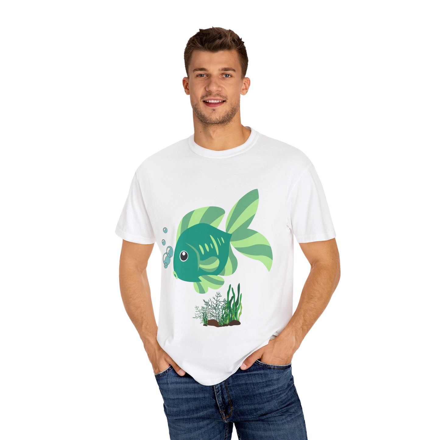 Green fish with bubbles and aquatic plants Unisex Garment-Dyed T-shirt