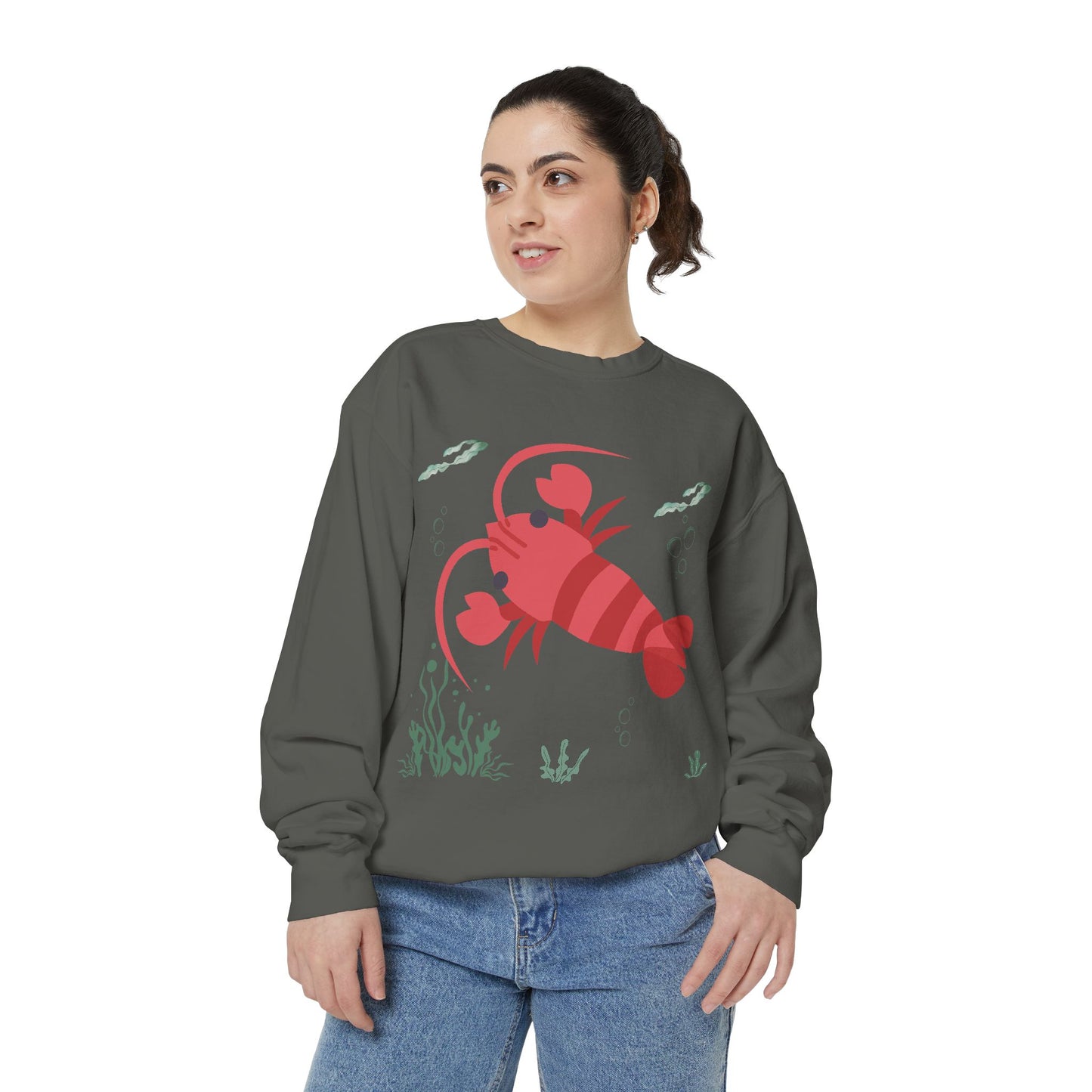 Red crayfish in an aquatic environment Unisex Garment-Dyed Sweatshirt