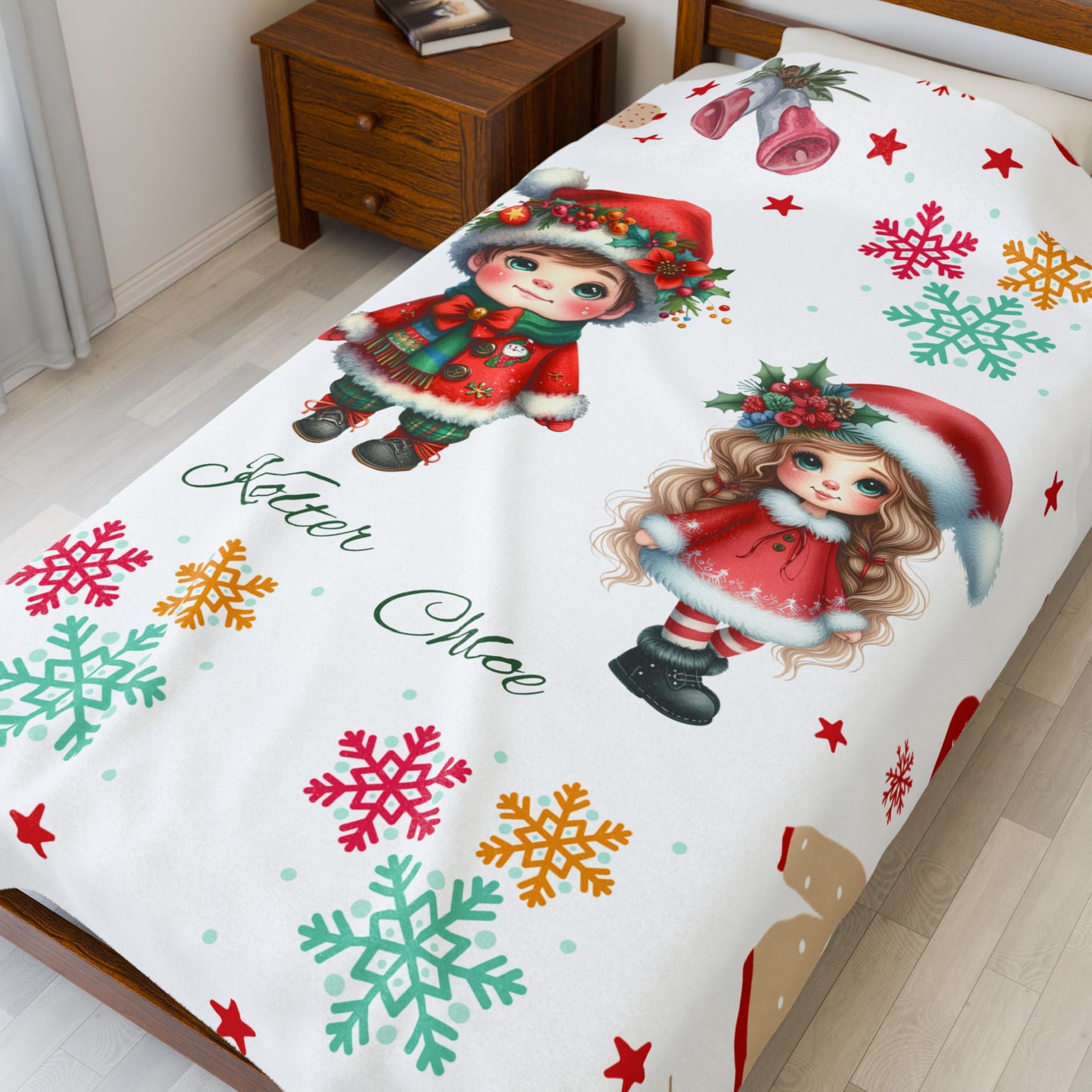 Personalized Christmas Velveteen Plush Blanket with Cute Holiday Dolls