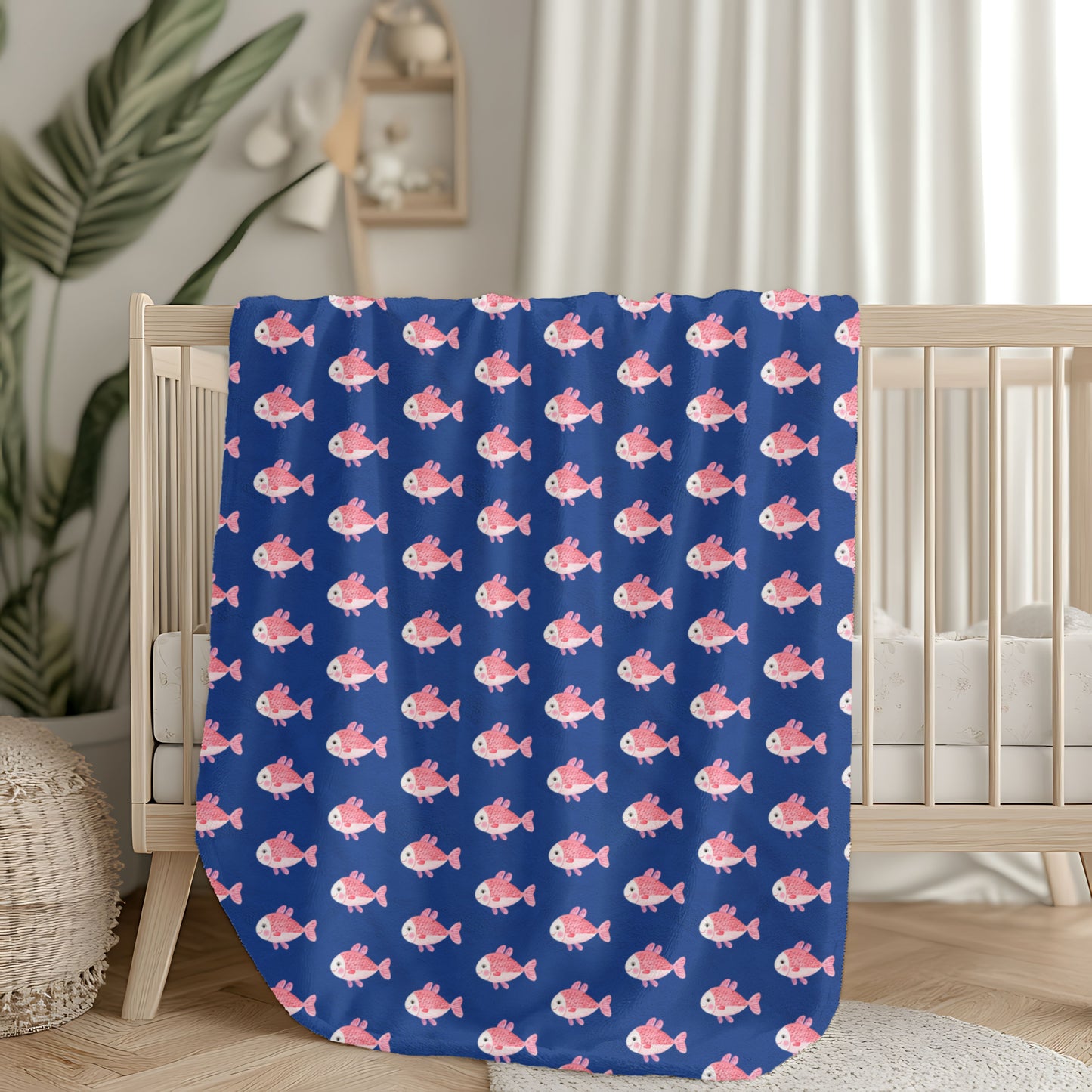 Cozy Fish Pattern Velveteen Plush Blanket