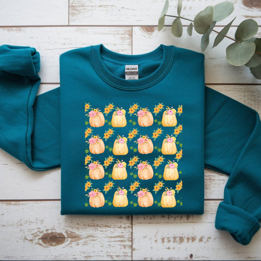 Fall-Inspired Pumpkin Crewneck Sweatshirt, Cozy Autumn Sweater, Perfect for Halloween, Thanksgiving, Gifts for Her, Pumpkin Love